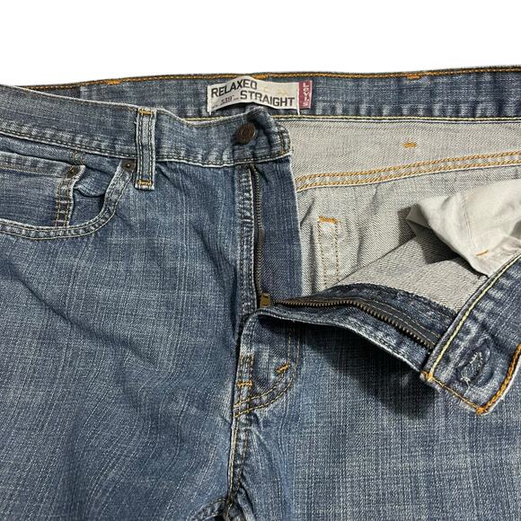 Levis 559 Mens Jeans Size 38 Relaxed Straight Leg Medium Wash Denim Blue Jeans - Picture 3 of 11